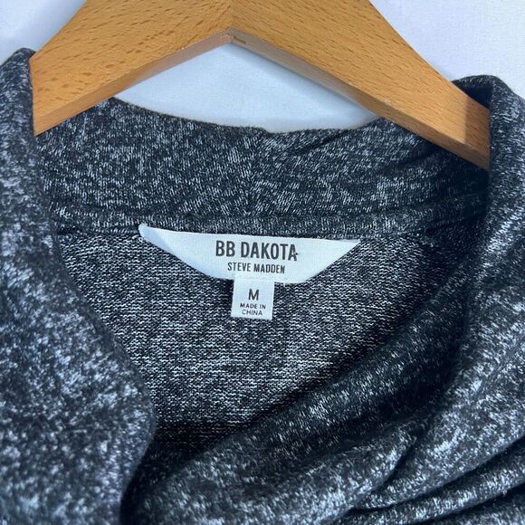 BB Dakota Steve Madden Black Knit Long Sleeve Cowl Neck Sweater Size Medium - Picture 8 of 11